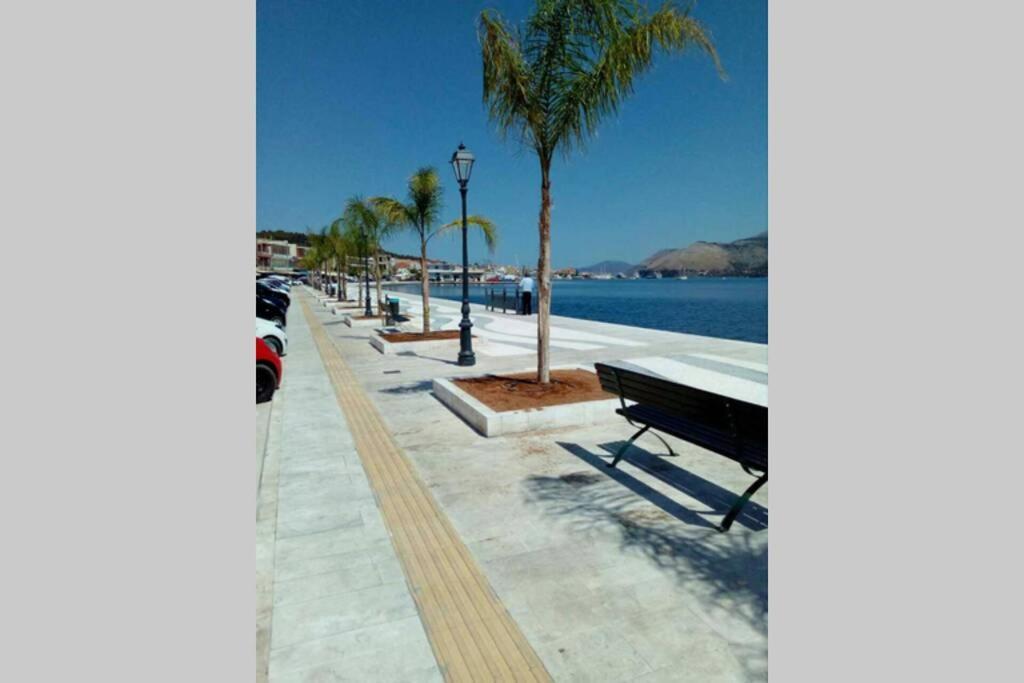Iris'S Apartment Central With Parking Argostoli  Exterior foto